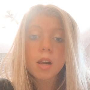 Meet your Posher, Addy